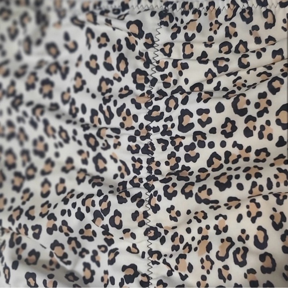 🤎🖤Victoria’s Secret Leopard Print Bikini🖤🤎 - Picture 7 of 10